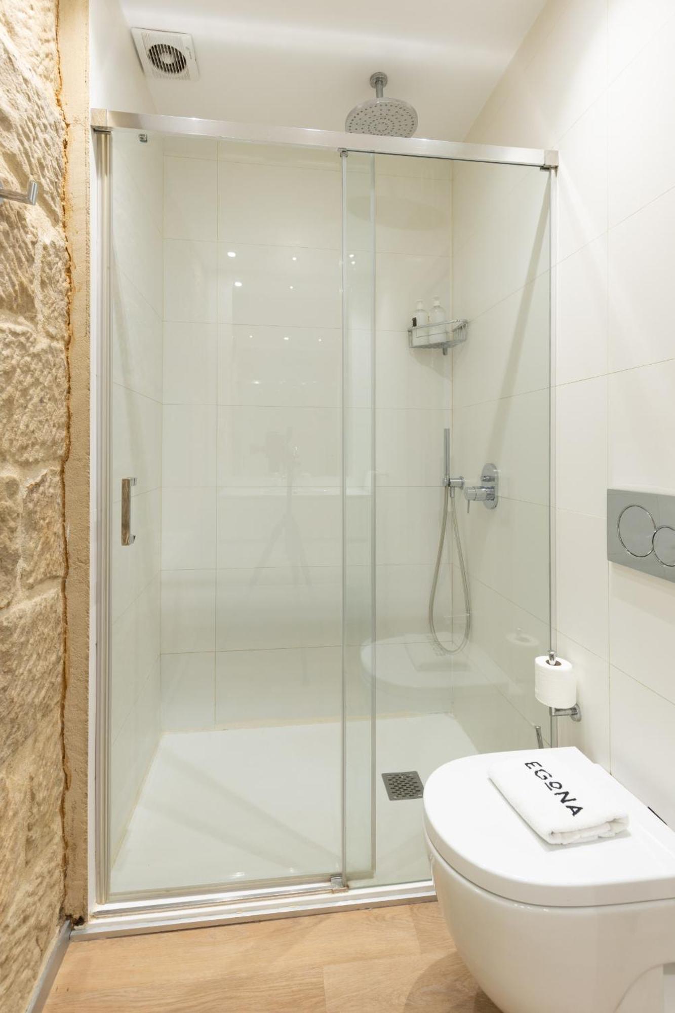 サラウツEgona Zig9 Vivienda Muy Bien Situadaアパートメント エクステリア 写真